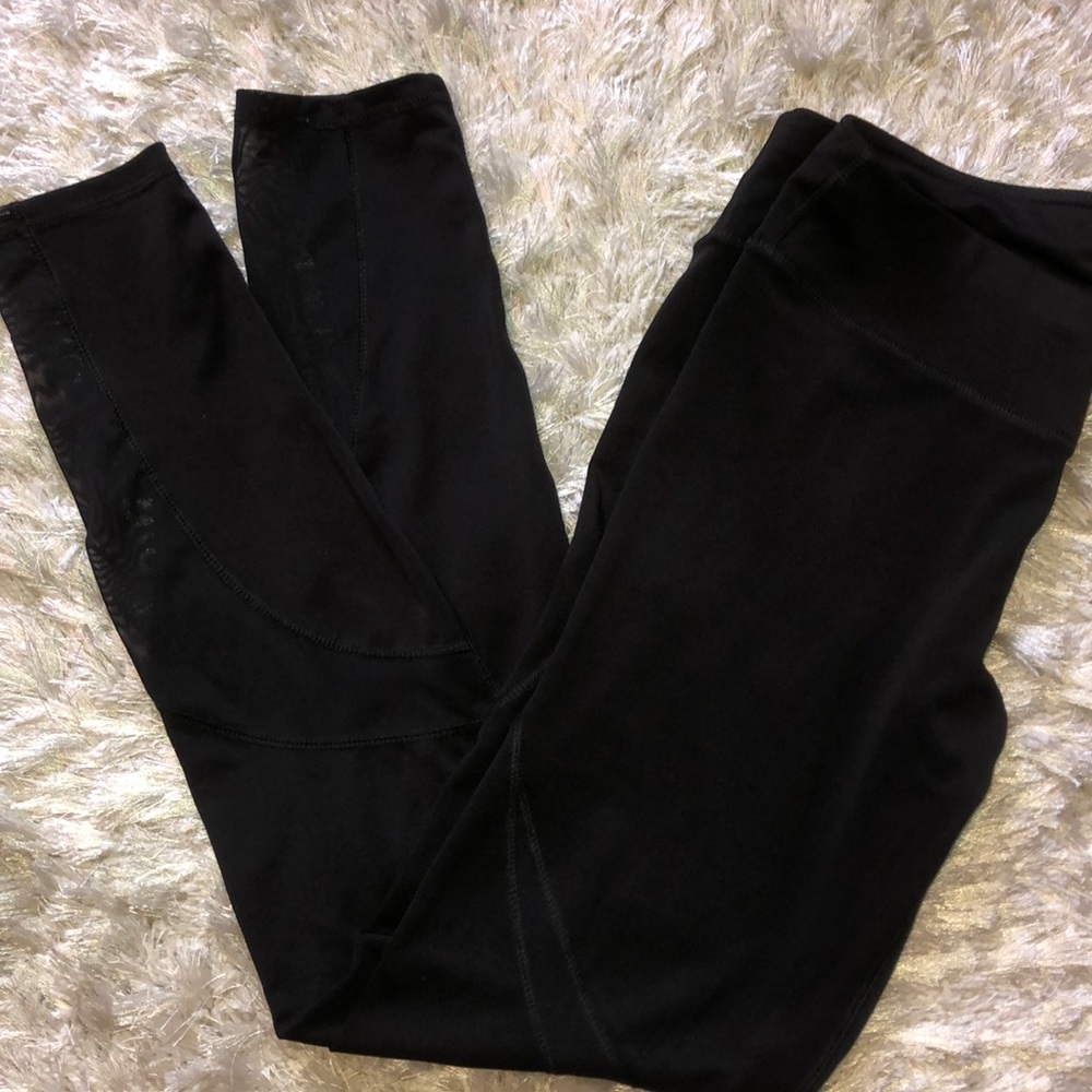 Black mesh leggings